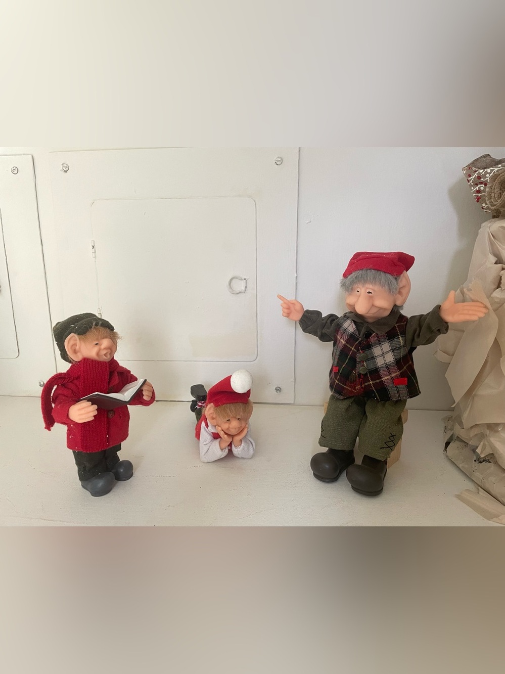 Zims Elves Set of 3 Holiday Elf Figurines - Red and Green Collectors items